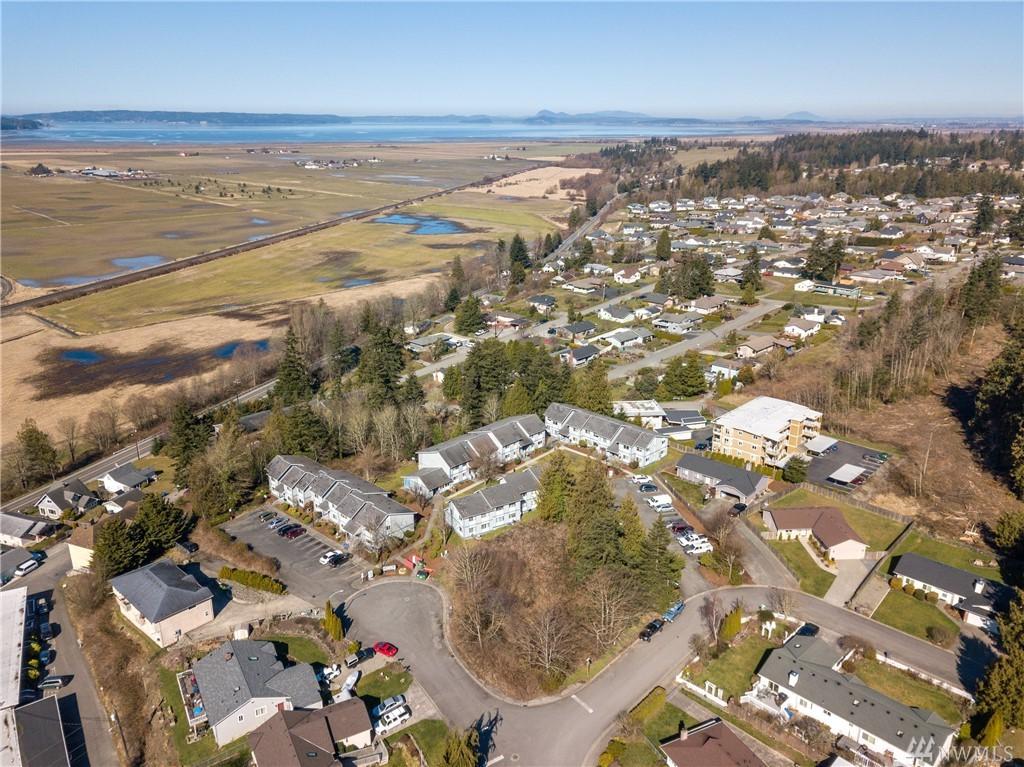 8353 Henning Dr - Photo 1