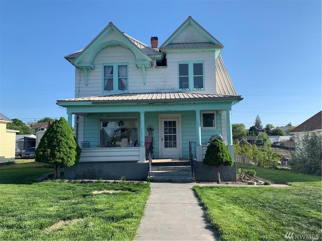 302 1st Ave - Photo 1