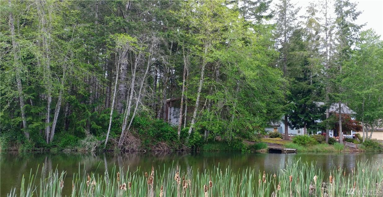 420 Lakeshore Dr - Photo 1