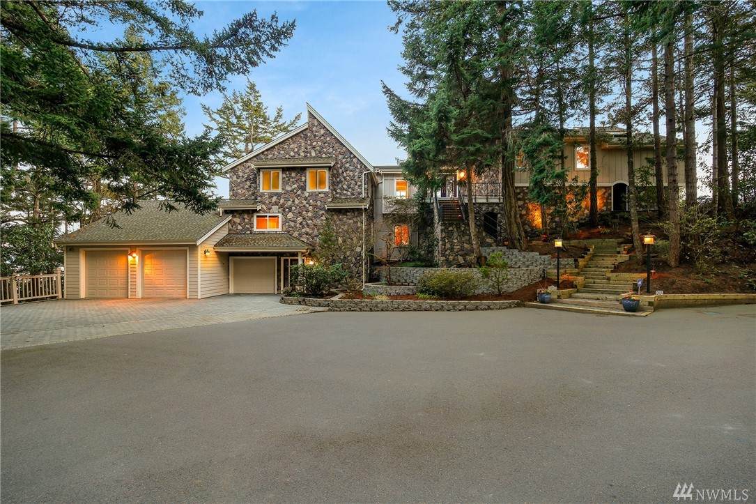 5 Beach Dr - Photo 1