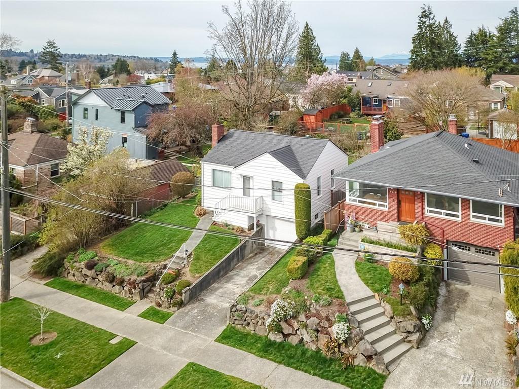 7515 30th Ave - Photo 1