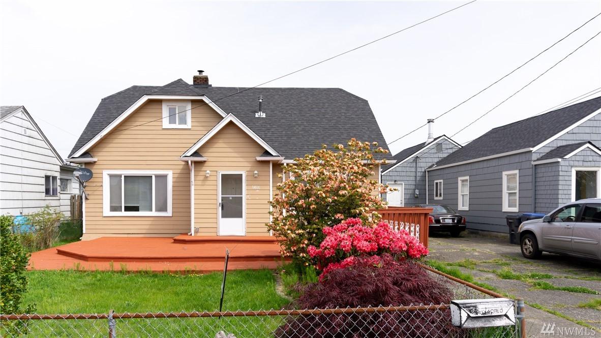 1416 2nd St - Photo 1