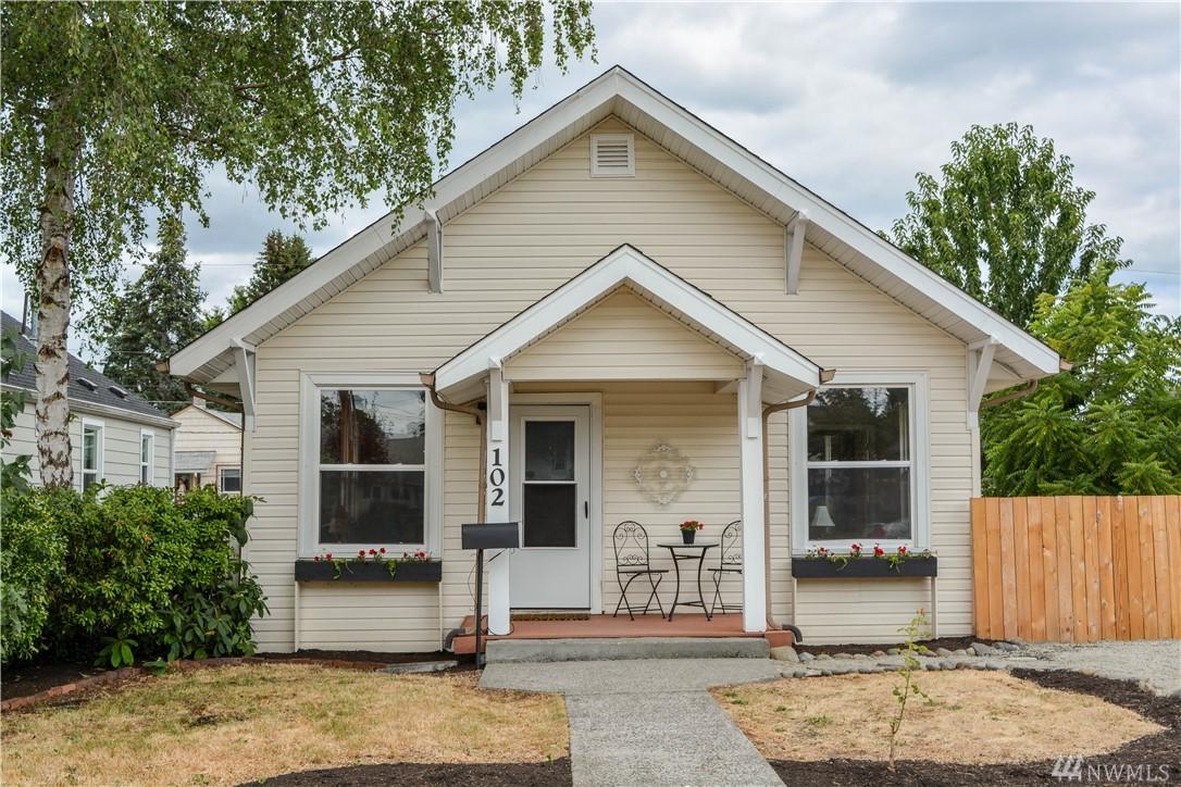 102 G St - Photo 1