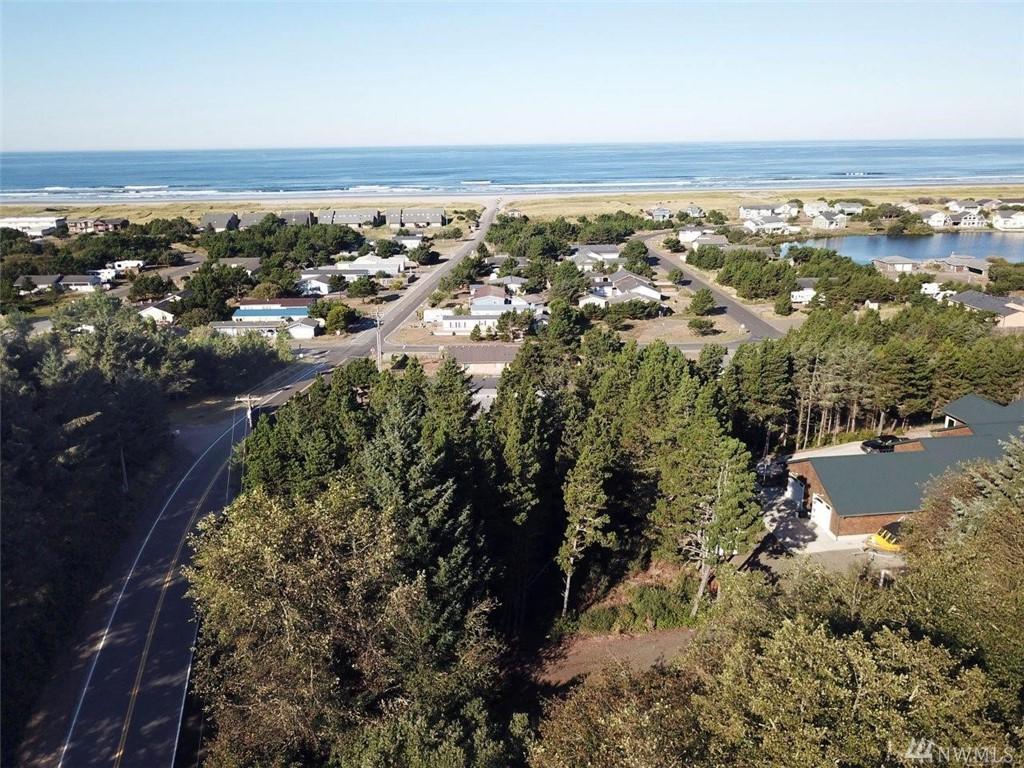 1005 Oysterville Rd - Photo 1