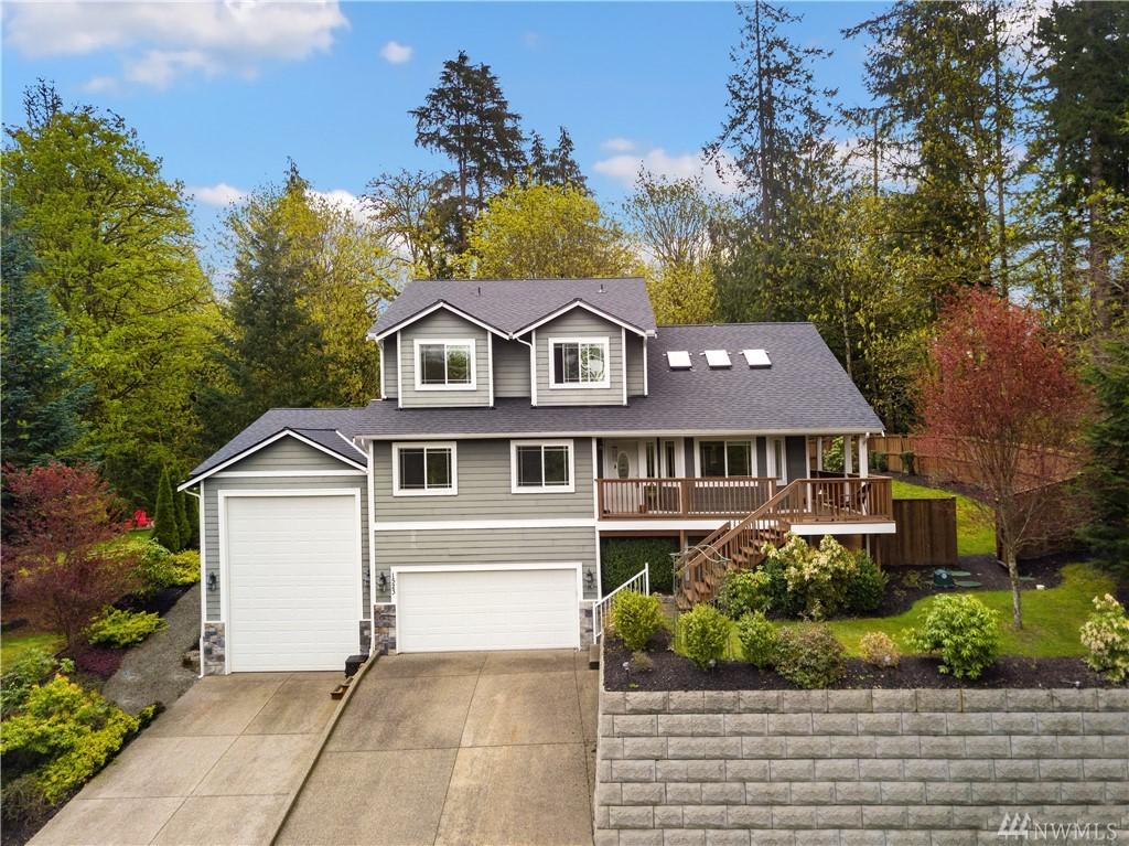 1523 201st Ave - Photo 1