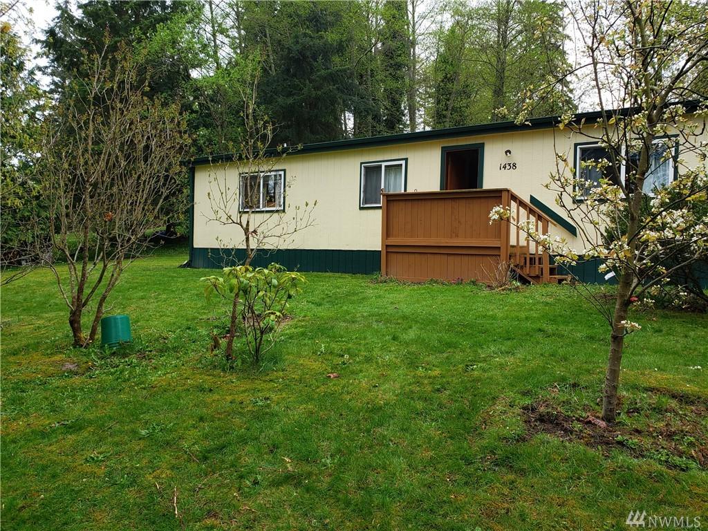 1438 Graham Dr - Photo 1