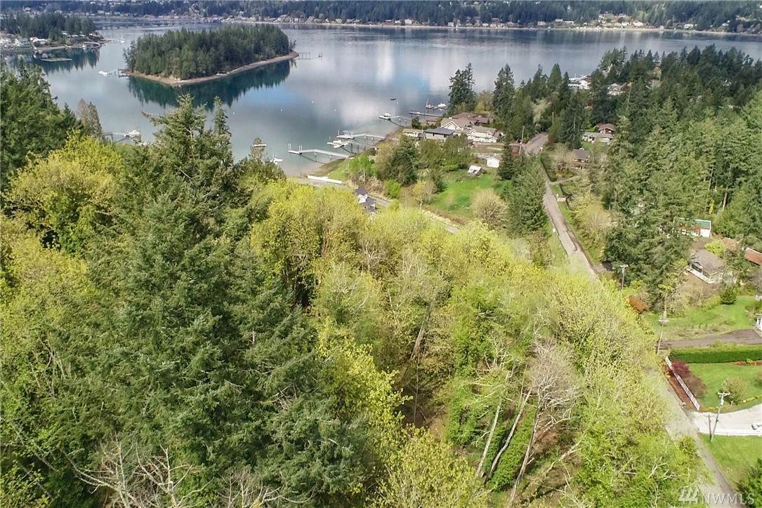 542 6th Ave - Photo 1