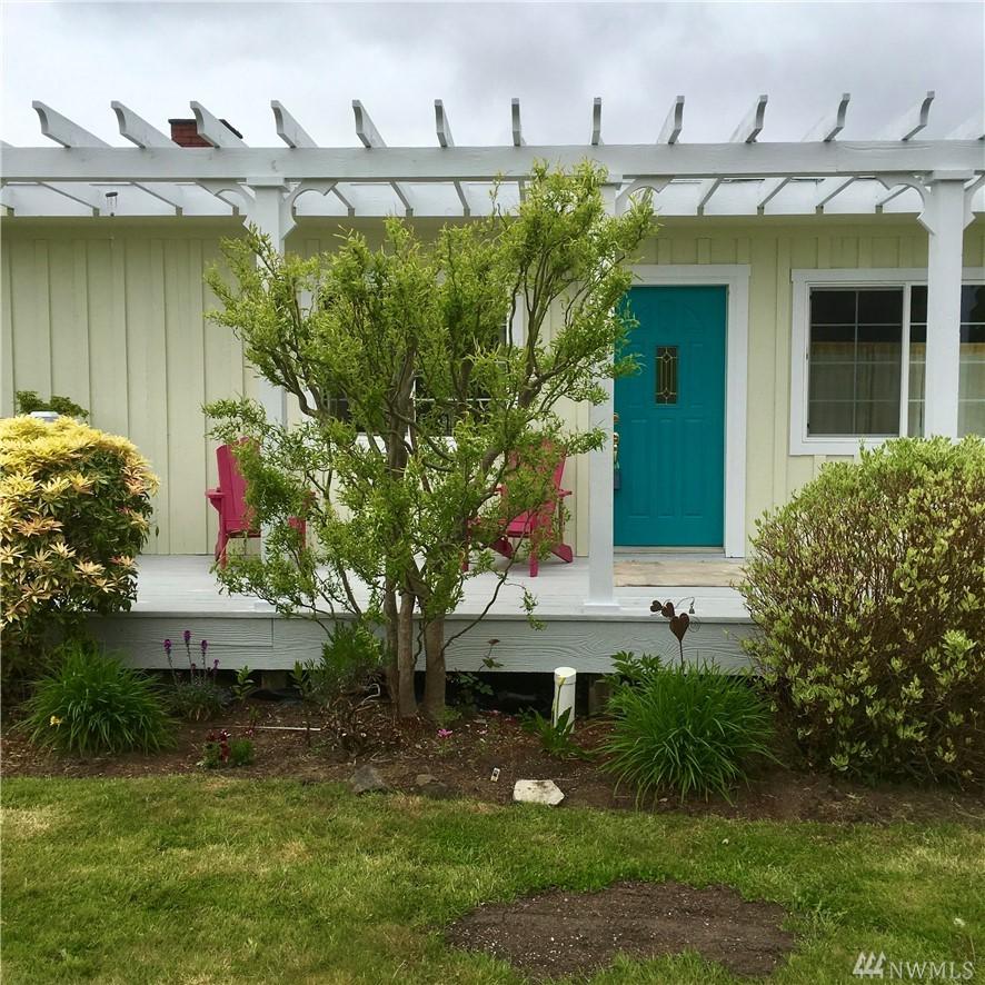 112 17th St - Photo 1
