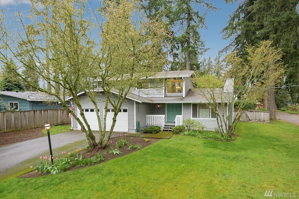 15523 84th Ave - Photo 1