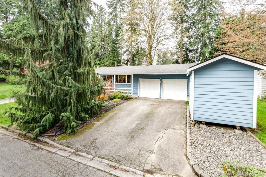 21904 4th Place - Photo 1