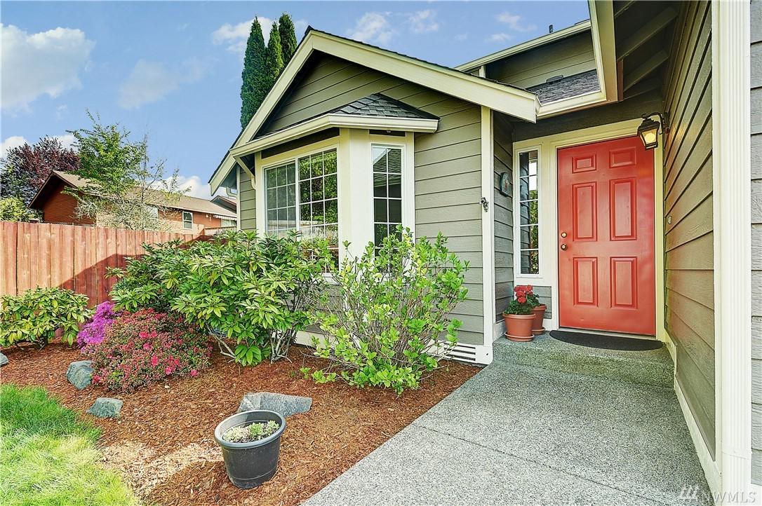 26110 129th Ave - Photo 1
