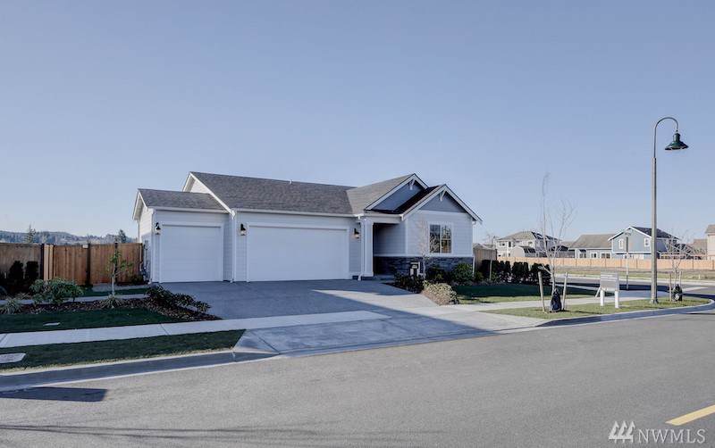 1511 Nanevicz Ave - Photo 1