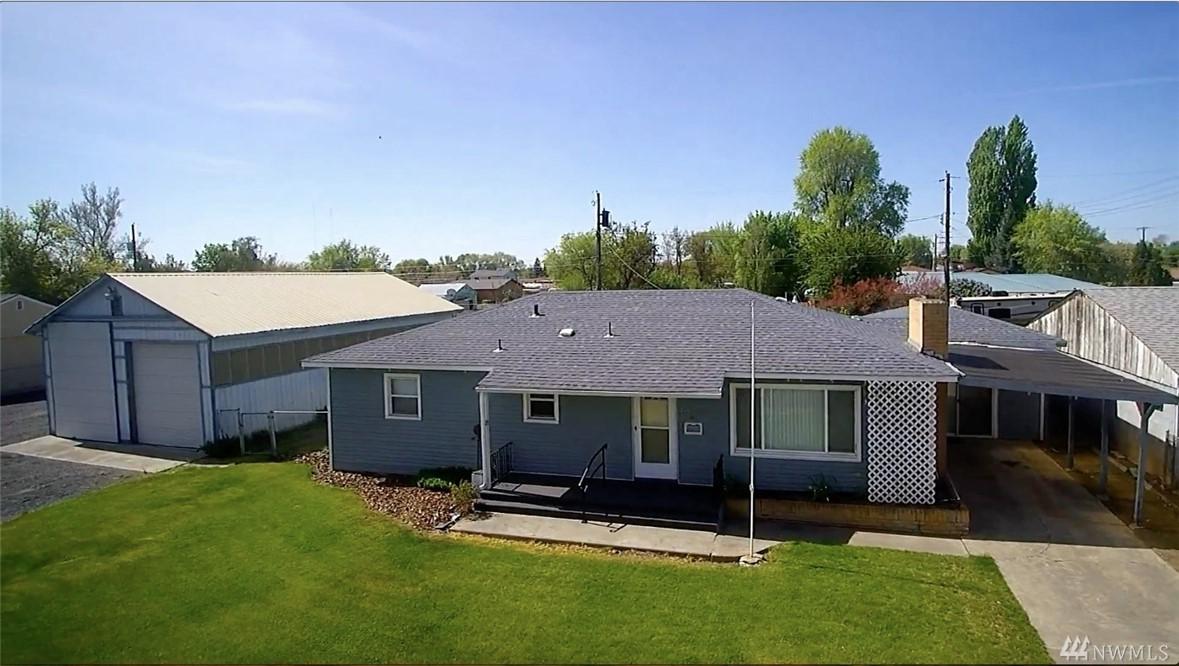710 Marigold St - Photo 1