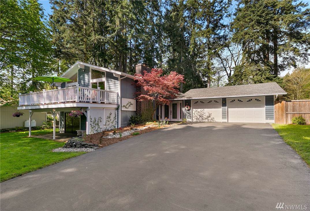 13891 John St - Photo 1