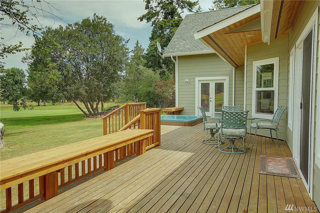 291 Fairway Dr - Photo 1