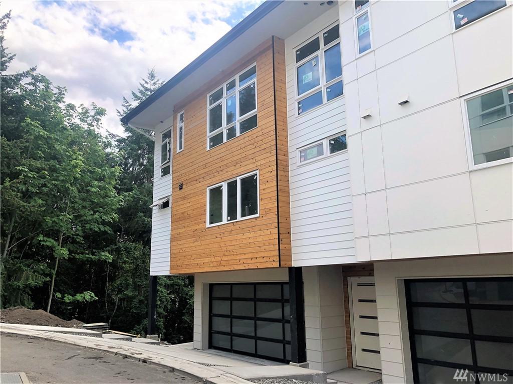 4037 129th Place Se (Unit 22) - Photo 1