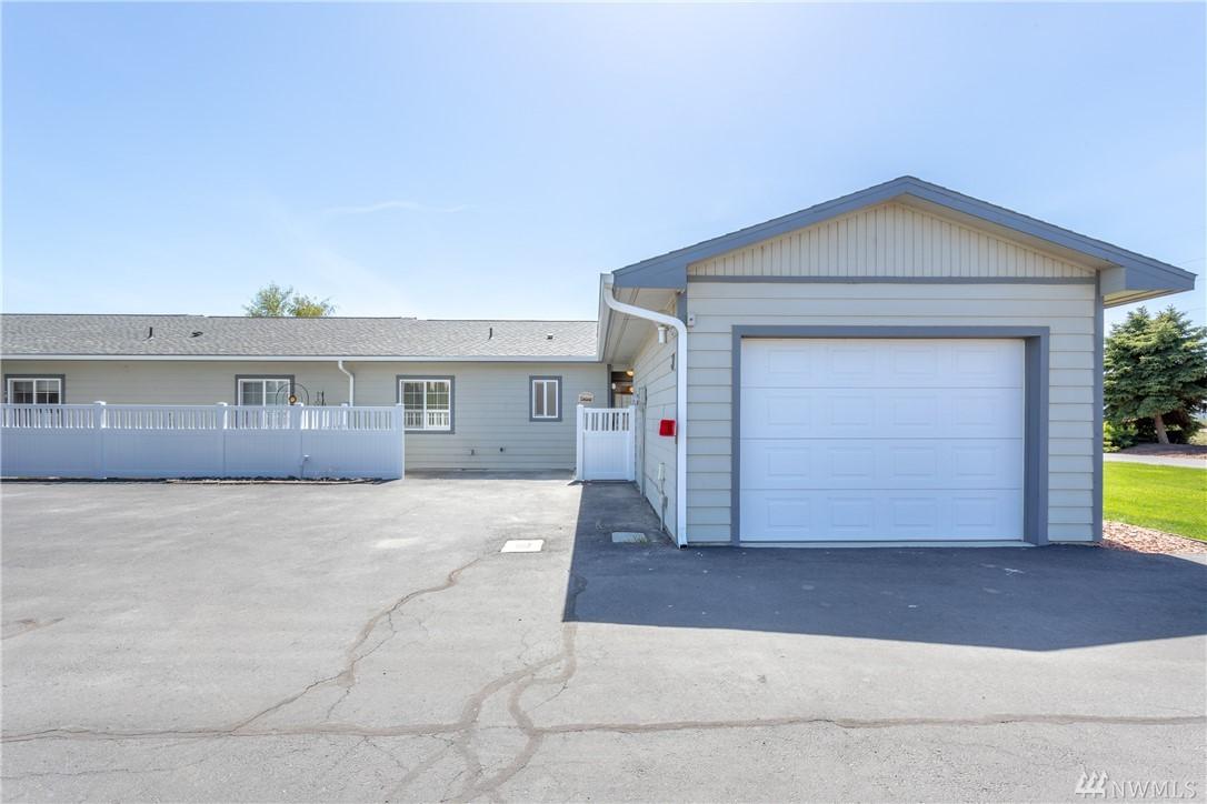 1000 13th Ave - Photo 1