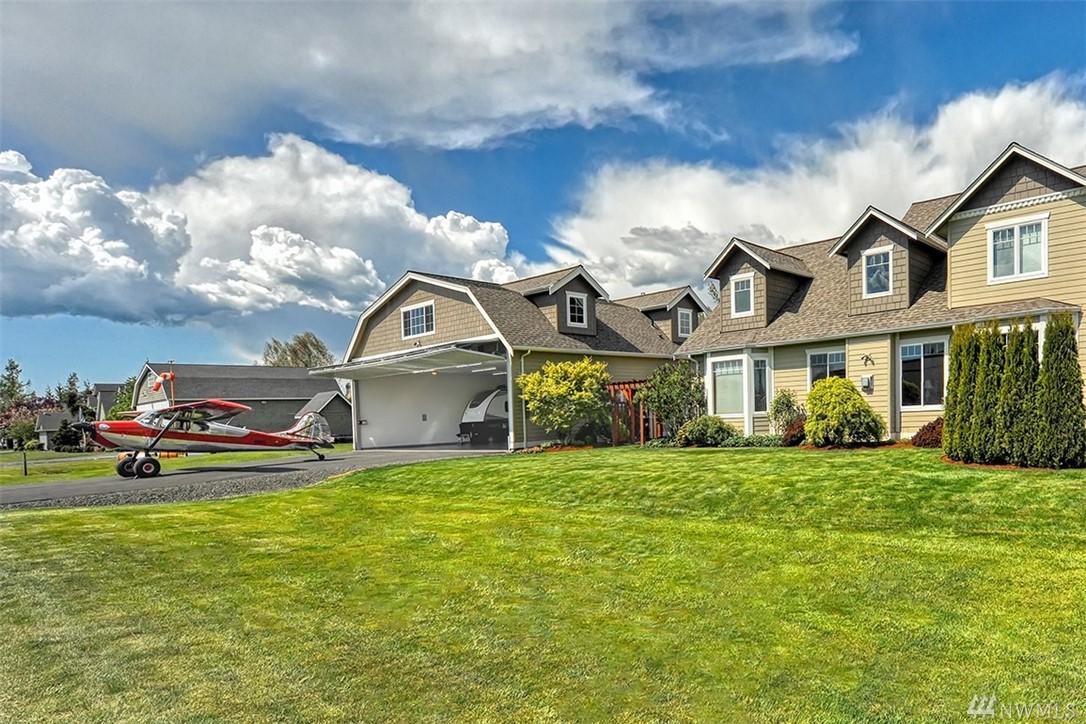 1501 Clematis Ct - Photo 1