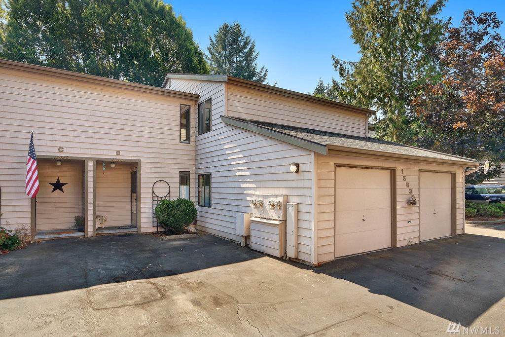 15630 8th Ave - Photo 1