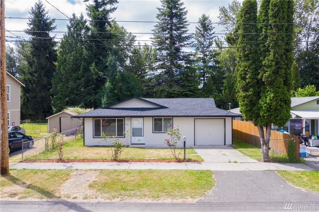 442 Harrison St - Photo 1