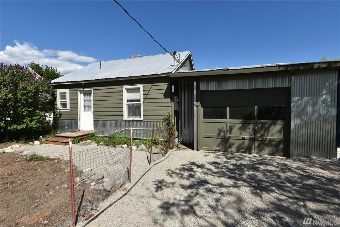 434 Methow St - Photo 1