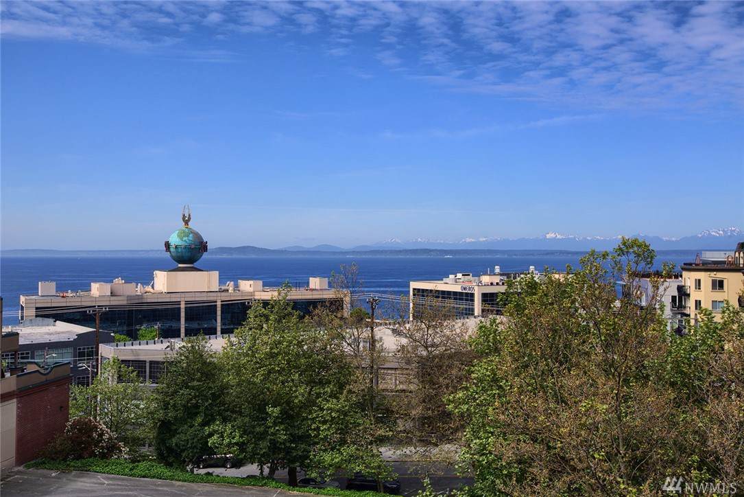 133 Queen Anne Ave - Photo 1