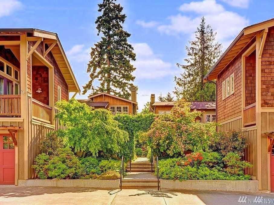 828 Madison Ave - Photo 1