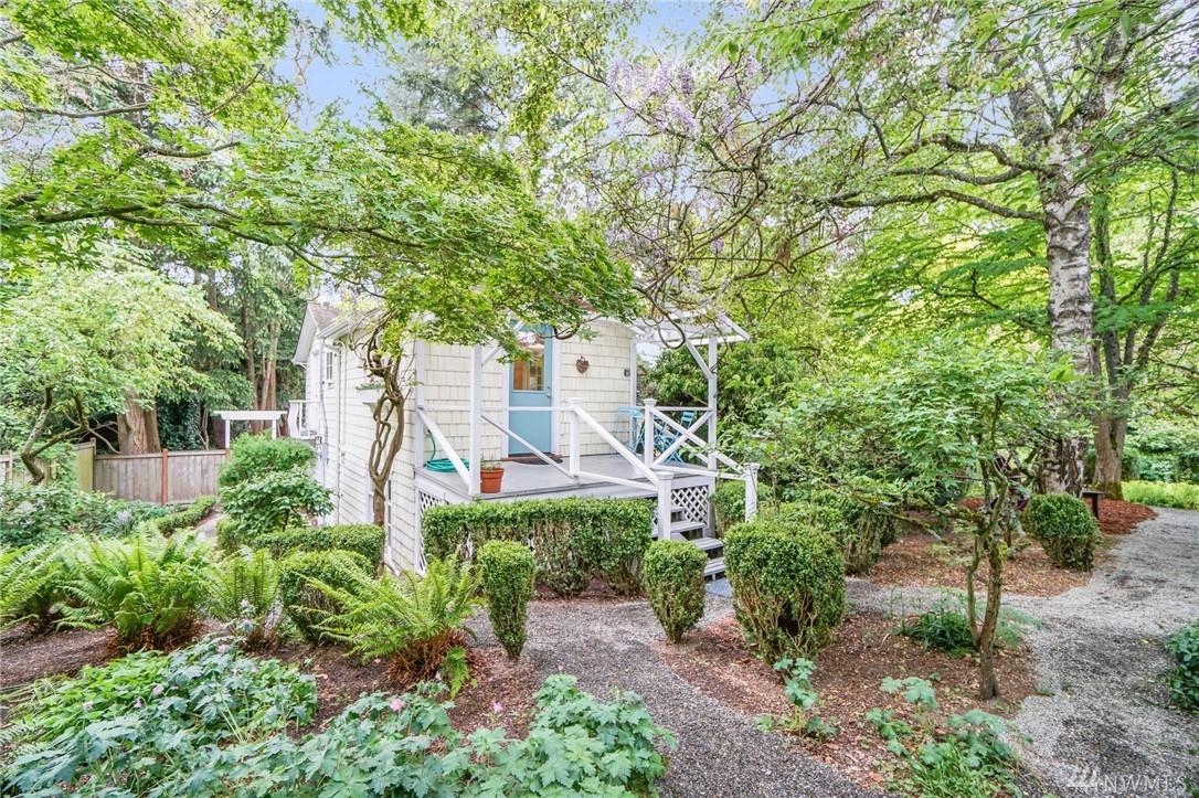 18317 2ND Ave - Photo 1
