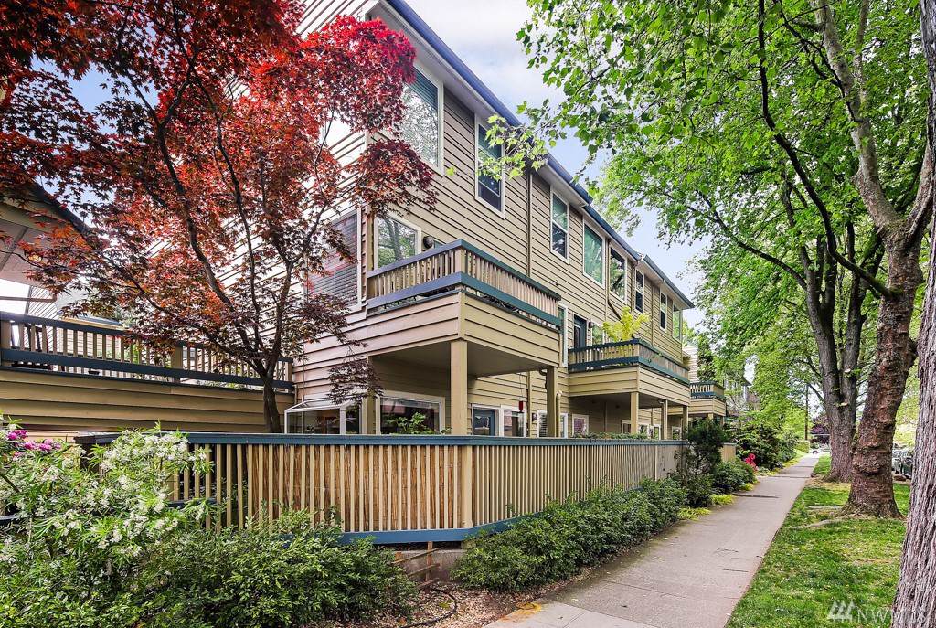 1717 16th Ave - Photo 1