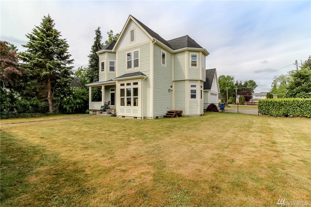 211 Naches St - Photo 1