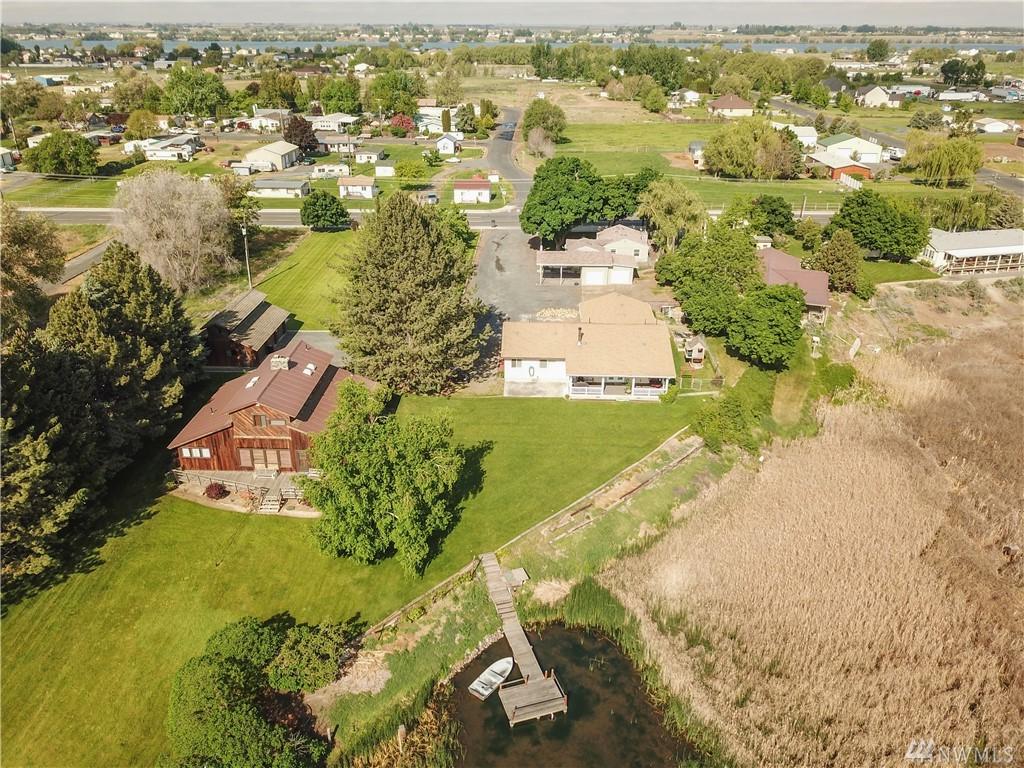 3351 Valley Rd - Photo 1
