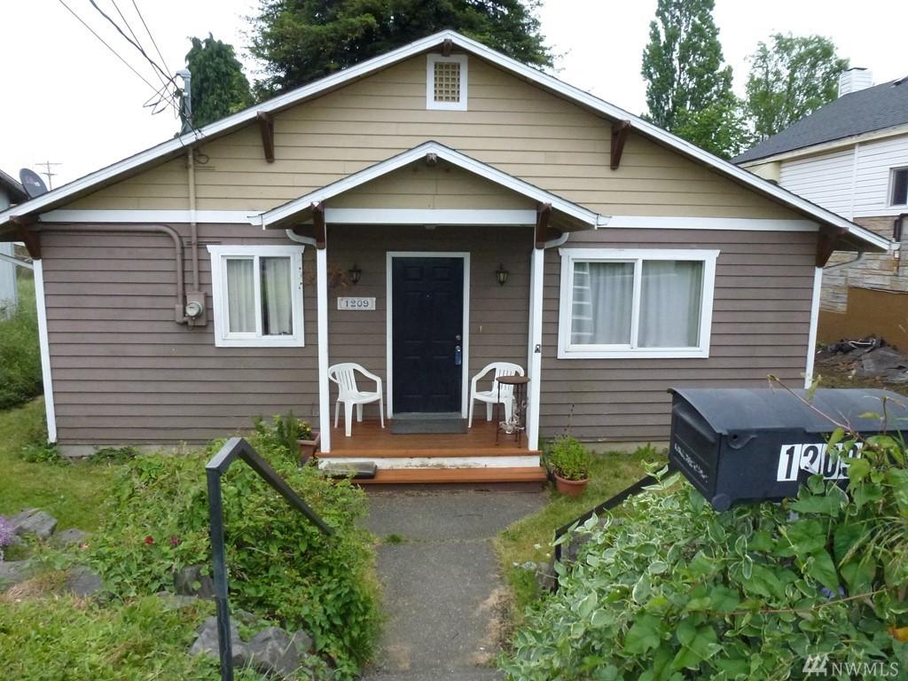 1209 Prospect St - Photo 1