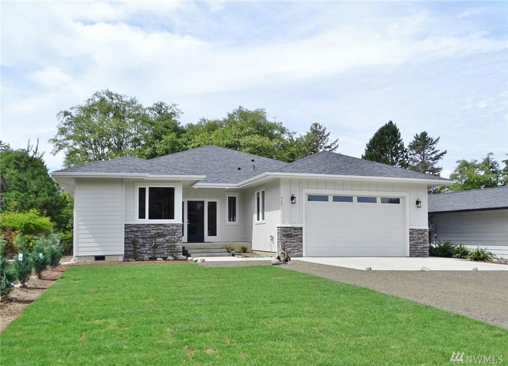 467 Bass Ave - Photo 1