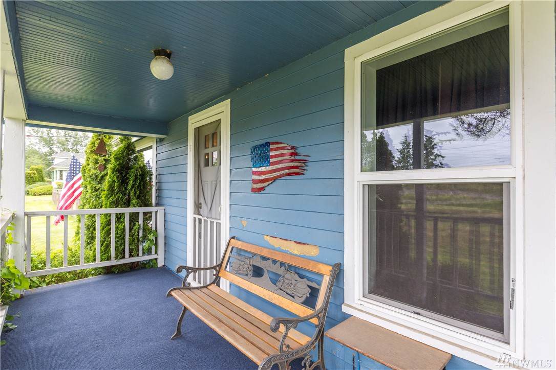 2185 Mt Baker Hwy - Photo 1