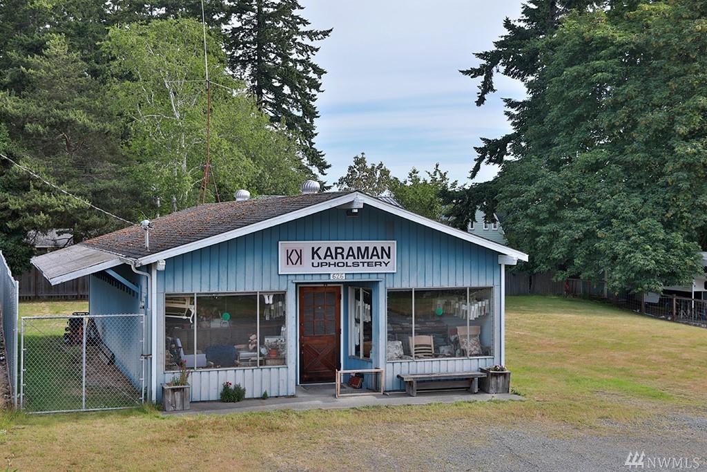 626 2nd St - Photo 1