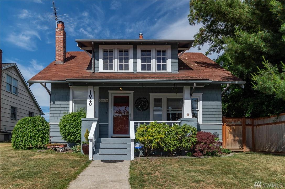 1020 Ferry St - Photo 1