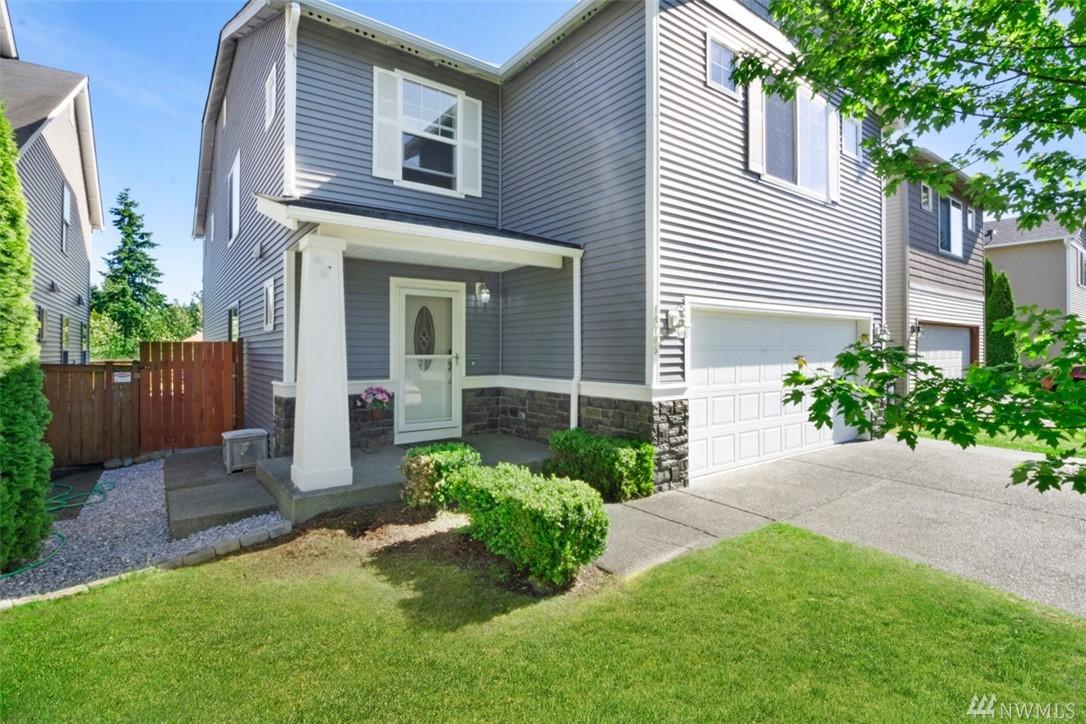 19705 100th St - Photo 1