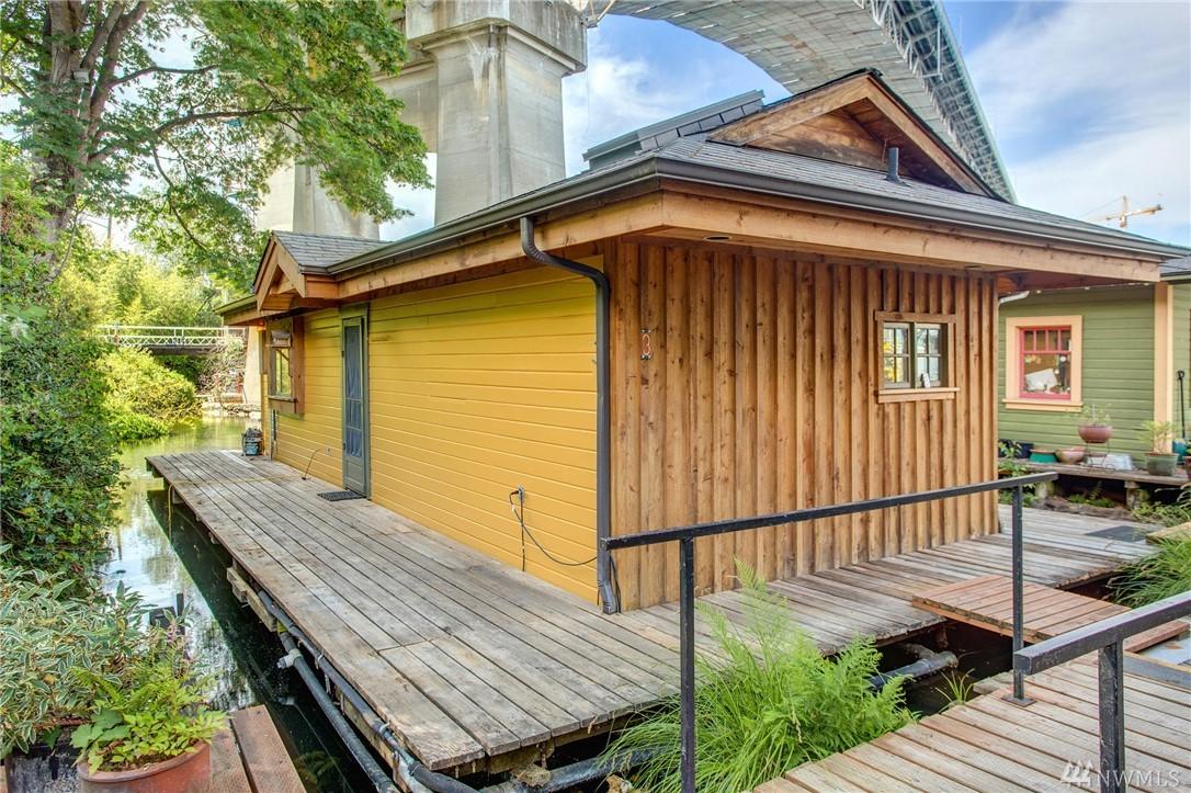 2770 Westlake Ave - Photo 1