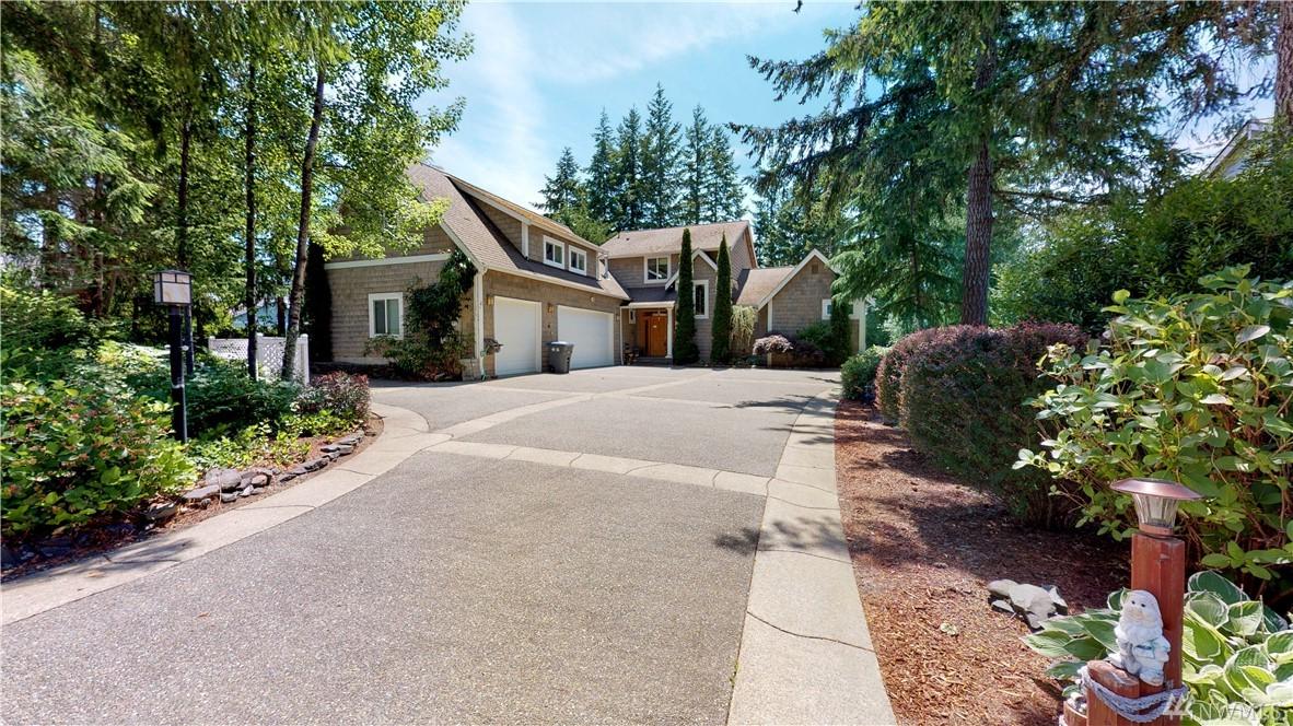161 Sterling Dr - Photo 1