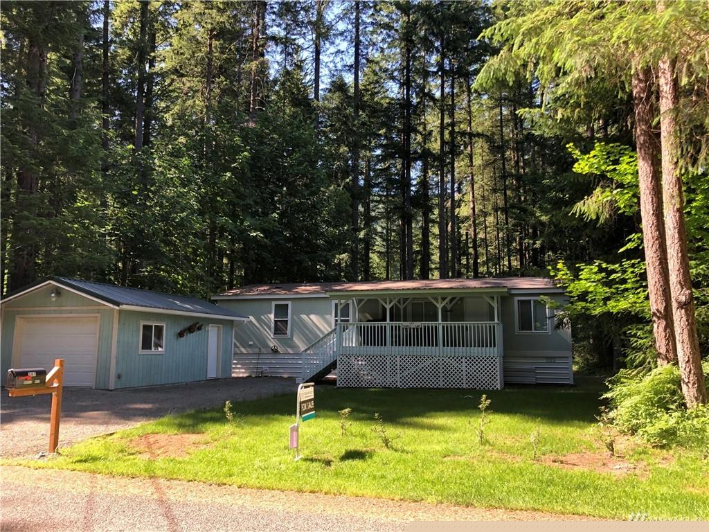 141 Maple Wy - Photo 1