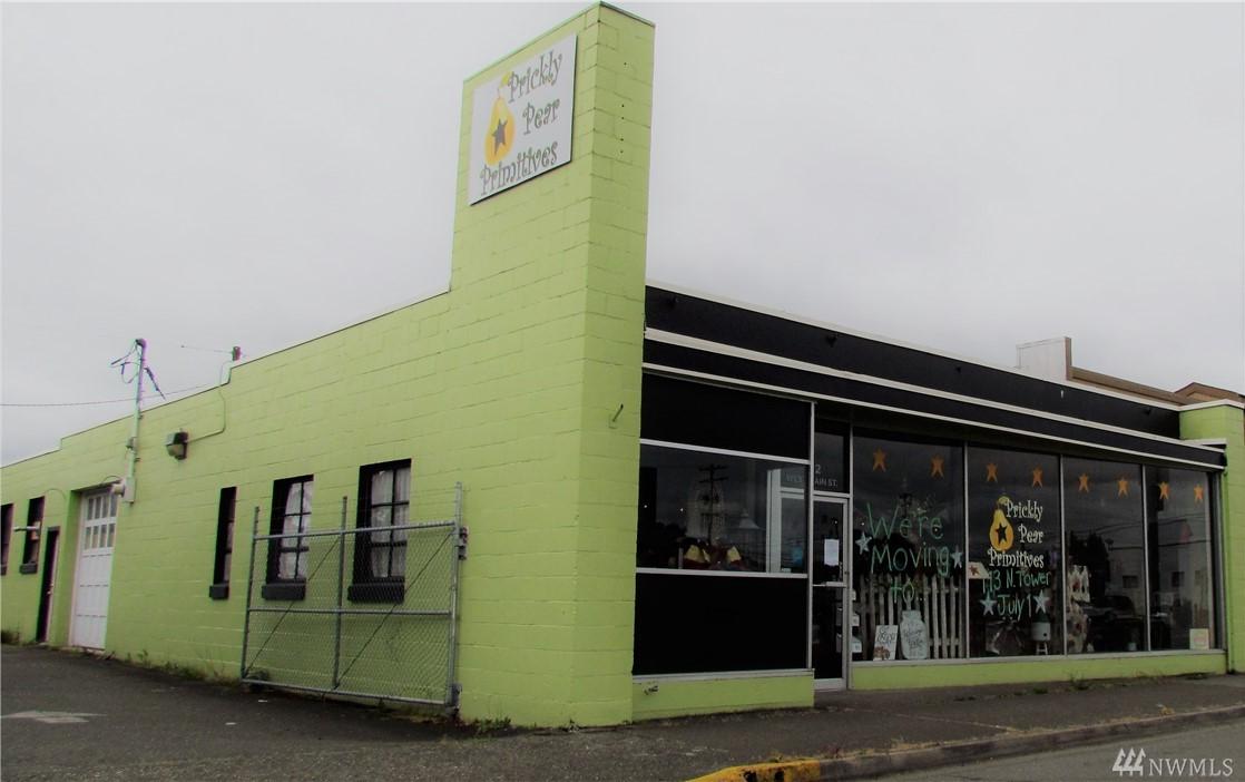 712 West Main - Photo 1