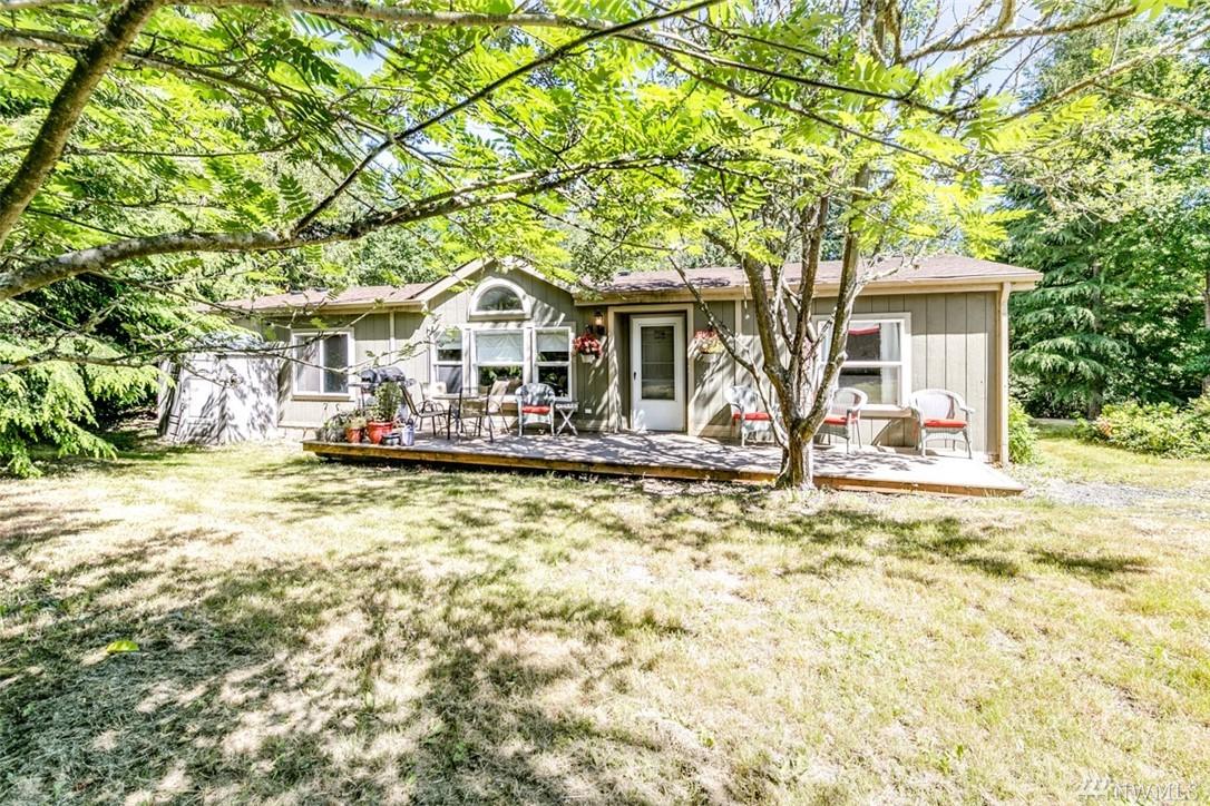 212 Breezy Lane - Photo 1