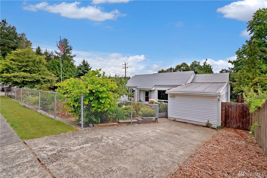 16280 9th Ave - Photo 1