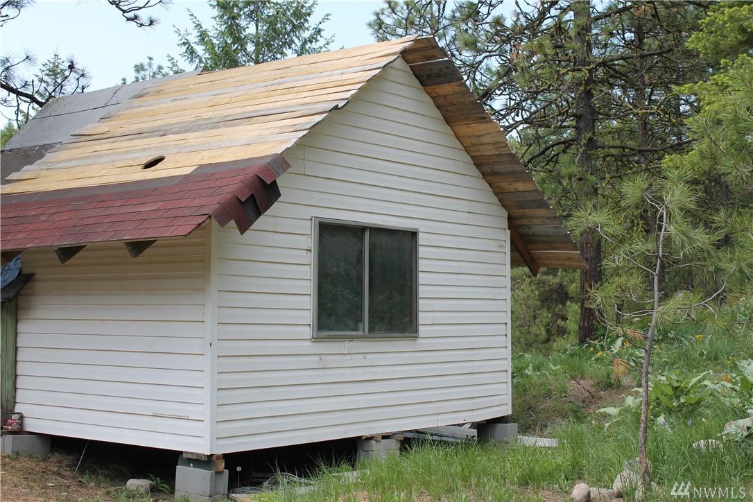 1070 Okanogan River Ranches #5 Rd - Photo 1