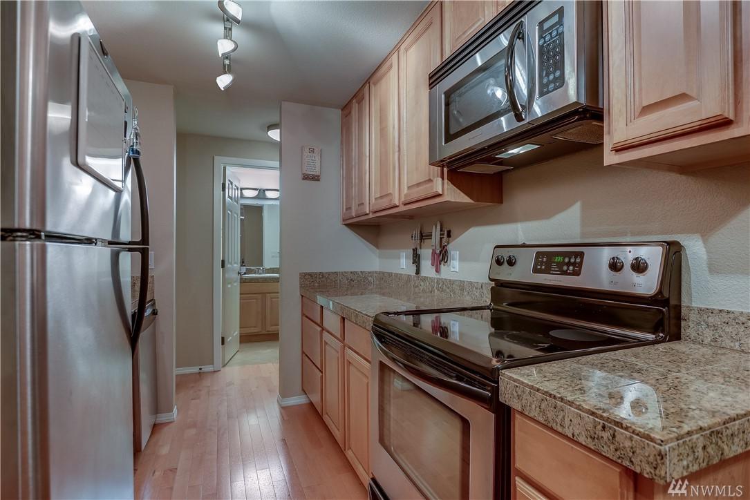 14300 32nd Ave - Photo 1