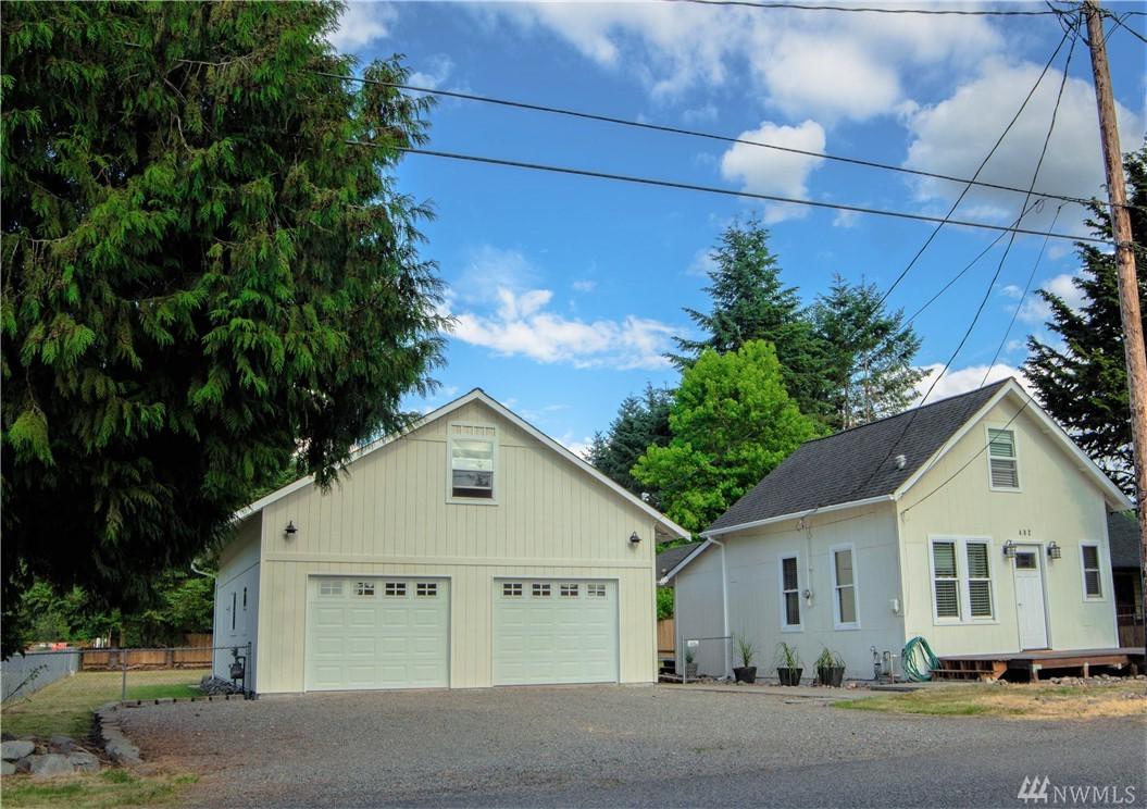 402 Mill Ave - Photo 1