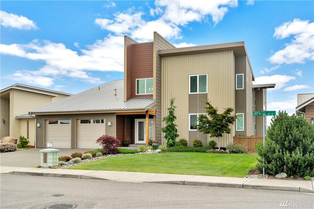 10702 177th Av Ct - Photo 1
