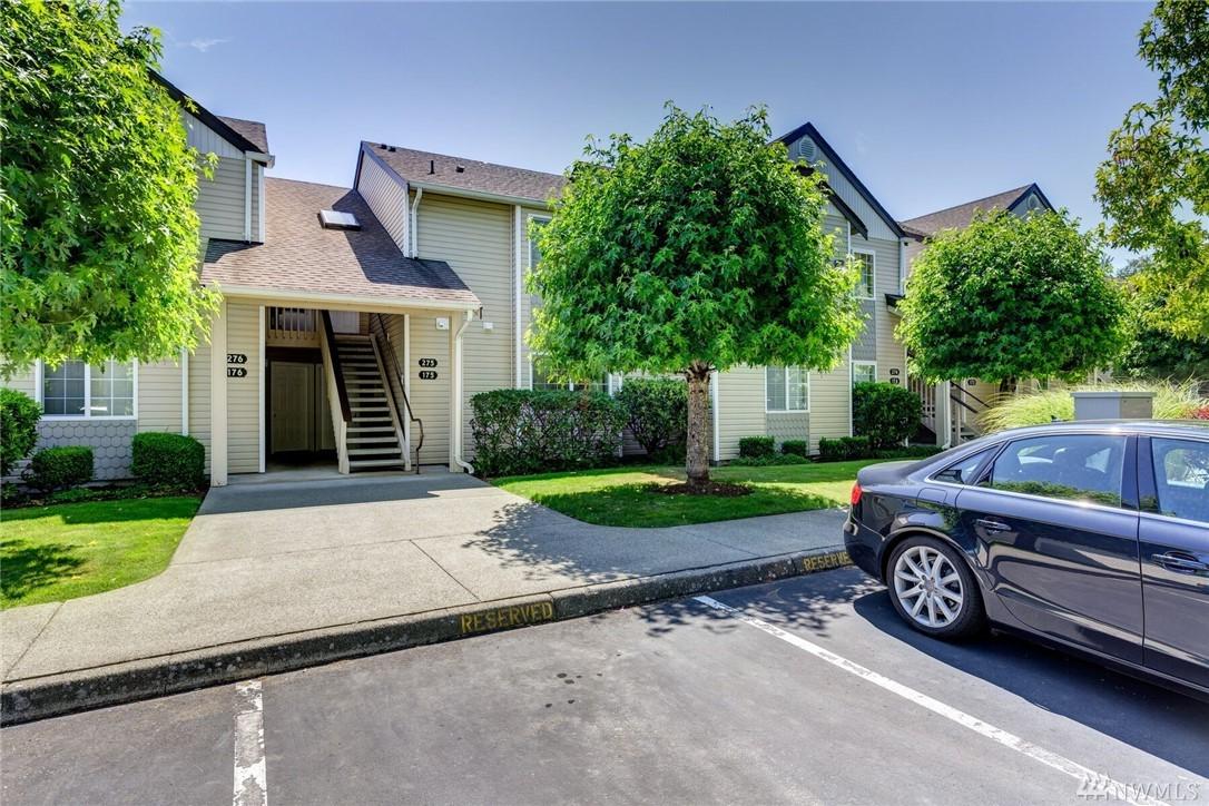 4255 Wintergreen Cir - Photo 1