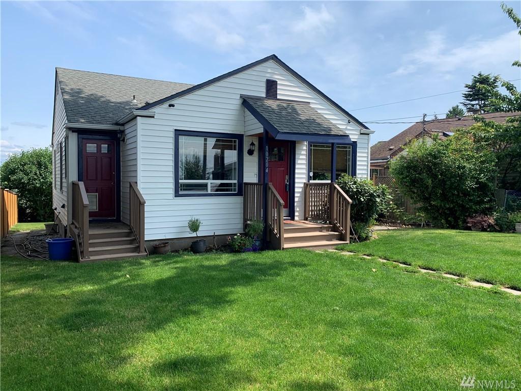 10204 20th Ave - Photo 1