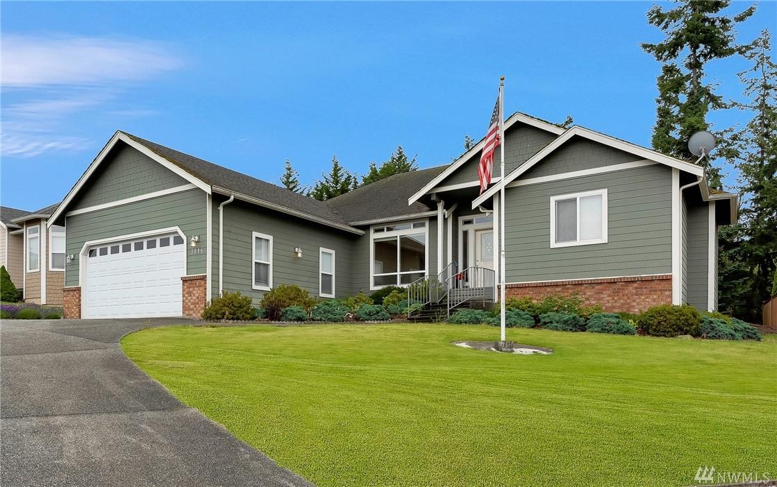 3916 Ruston Wy - Photo 1